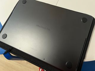 MacBook Pro M4 14” / 24GB RAM / 512GB SSD