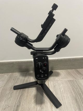 FeiyuTech Scorp-C gimbal 3 ejes + trípode