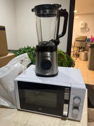Microondas OK. y Batidora Ufesa