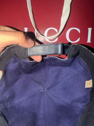 Gorra Gucci Beige con Rayas Rojas y Azule Talla S