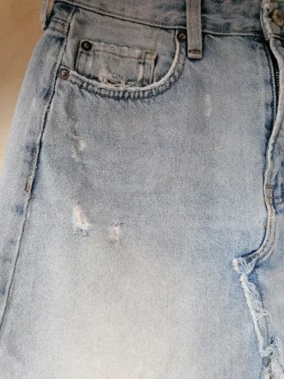 Minifalda vaquera desgastada Talla 36
