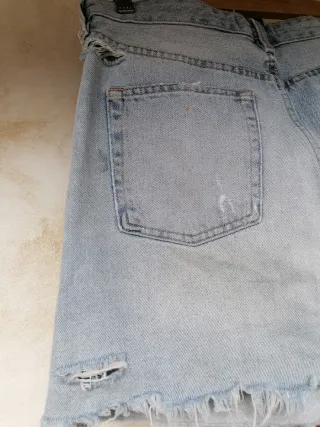 Minifalda vaquera desgastada Talla 36