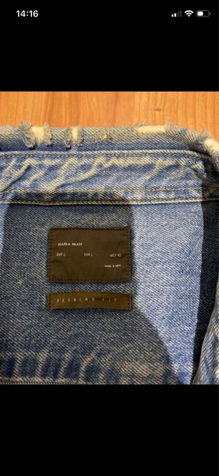 Sobrecamisa vaquera desgastada