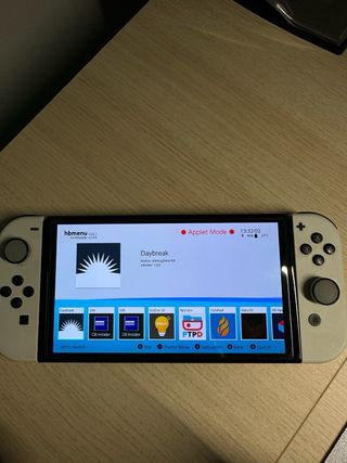 Nintendo Switch OLED Blanca HEKATE