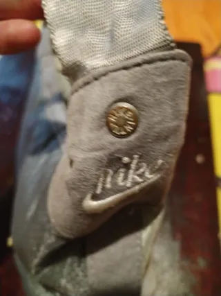 Borsetta Nike grigia