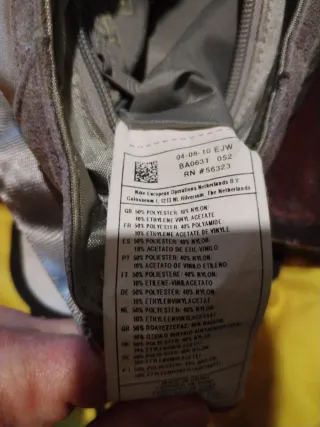 Borsetta Nike grigia