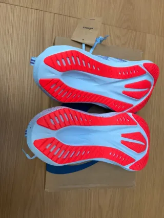 Asics Novablast 5 Tokyo