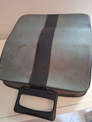 VINTAGE anni 60 - Macchina da scrivere Olivetti