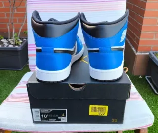 Jordan 1 Mid Royal Blue 44.5 Eur.