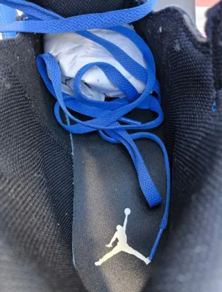 Jordan 1 Mid Royal Blue 44.5 Eur.