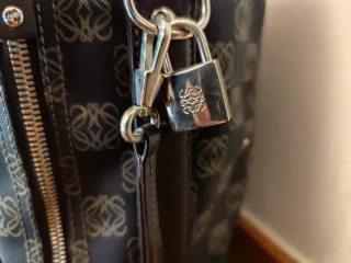 Maleta Loewe