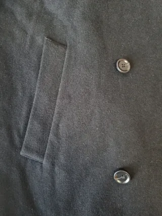 Abrigo de lana negro