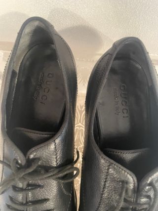 Scarpe Gucci uomo allacciate nere