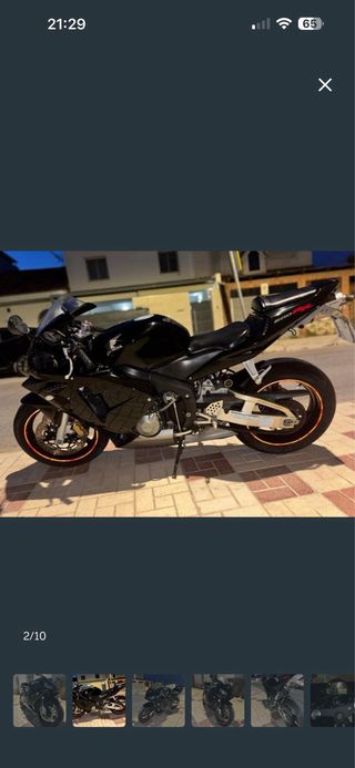 Honda CBR 600 RR Negra