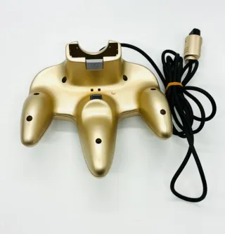 Pacchetto Nintendo 64 Gold Edition