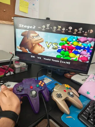 Pacchetto Nintendo 64 Gold Edition