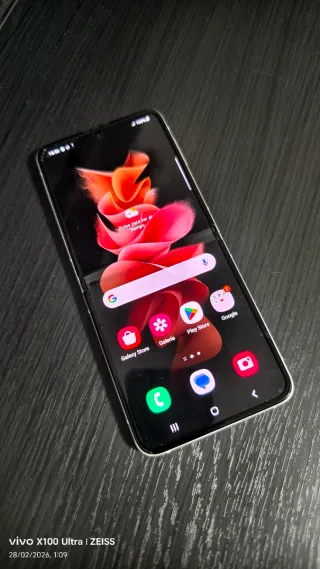 Samsung Galaxy Z Flip 3 Beige/Negro