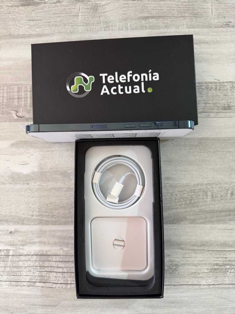 IPhone 12 Pro Max 256gb factura garantía afbeelding 3