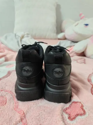 Botas Buffalo Negras