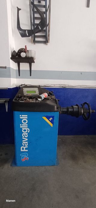 Máquinas Desmontaje y Equilibrado Ruedas