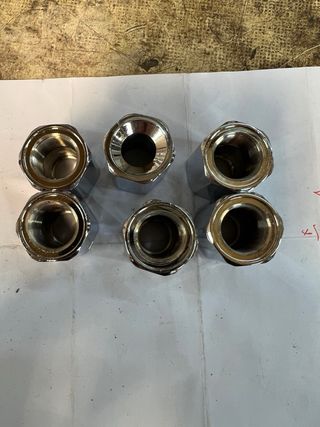 6 tuercas cromadas hexagonales
