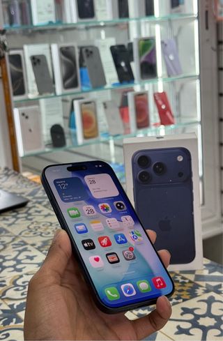 iPhone 17 Pro 256GB batteria 100%