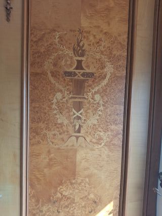 Panelado en madera de Nogal