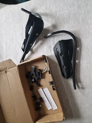 Paramanos moto cerrados