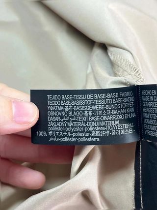 Falda midi Zara satinada beige/champán con...