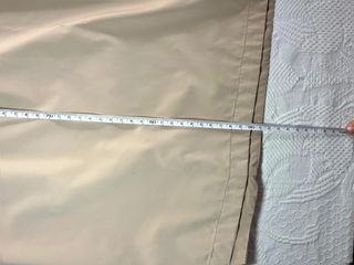 Falda midi Zara satinada beige/champán con...