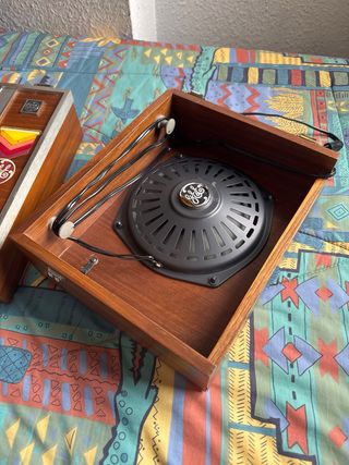 Tocadiscos General Eléctrica Española MS8 (1968)