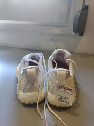 Zapatillas Adidas Blancas y Rosas