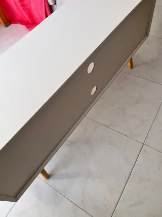 Mueble TV blanco y madera