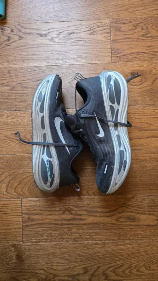 Nike Vomero 18 uomo taglia 44 5