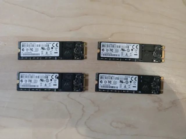 4 SSD SanDisk 128GB M.2 NVMe