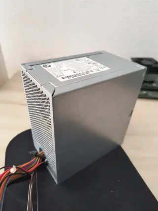 Placa Base HP Willow 2 AM4 + fuente alimentación