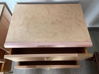 Cómoda y 2 Mesitas de Noche