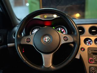 Alfa Romeo 159 1.9 JTDM 150 CV DISTRIBUCION NUEVA