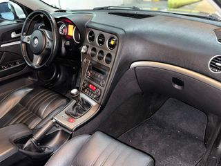 Alfa Romeo 159 1.9 JTDM 150 CV DISTRIBUCION NUEVA