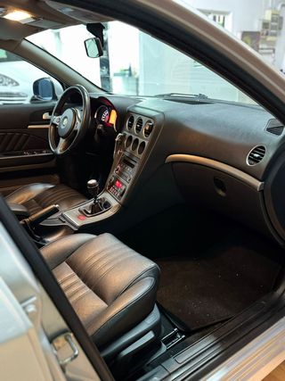 Alfa Romeo 159 1.9 JTDM 150 CV DISTRIBUCION NUEVA