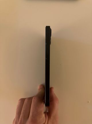 iPhone 13 128GB Blu Scuro + Accessori