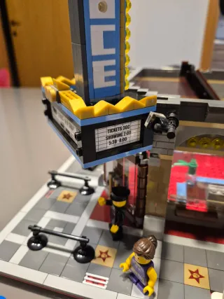 Lego 10232 Palace Cinema completo con scatola