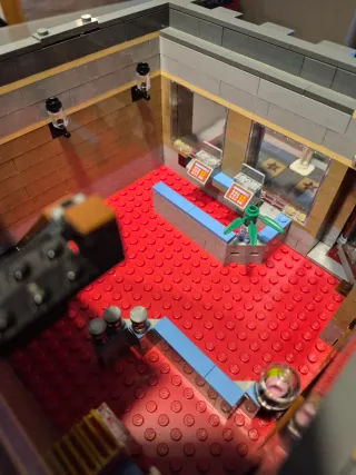 Lego 10232 Palace Cinema completo con scatola