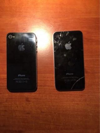 2 iPhone 4s Neri in Vendita