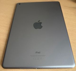 iPad 5ª Gen 128GB Gris + Caja Original + Cable