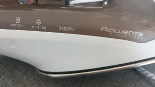 Plancha Rowenta 2400W para reparar con poco uso