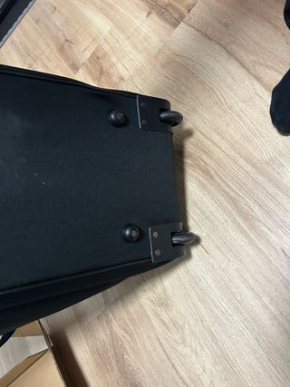 Bolso de viaje con ruedas negro