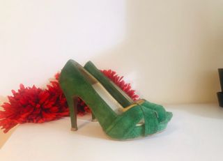 Zapatos Zara Peep-toe Verdes