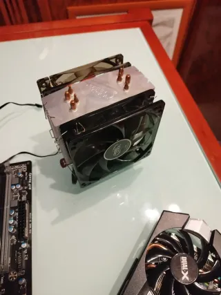 Placa Base Gigabyte, RAM G.Skill, Cooler y GPU