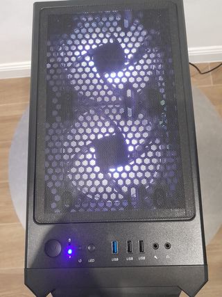 PC GAMING BEAST | 32GB RAM | 1TB SSD | RGB